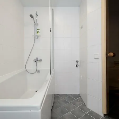 Lootsi 3a Nordic Style With Parking Apartman