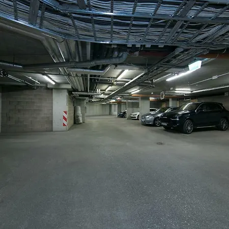 Lootsi 3a Nordic Style With Parking شقة